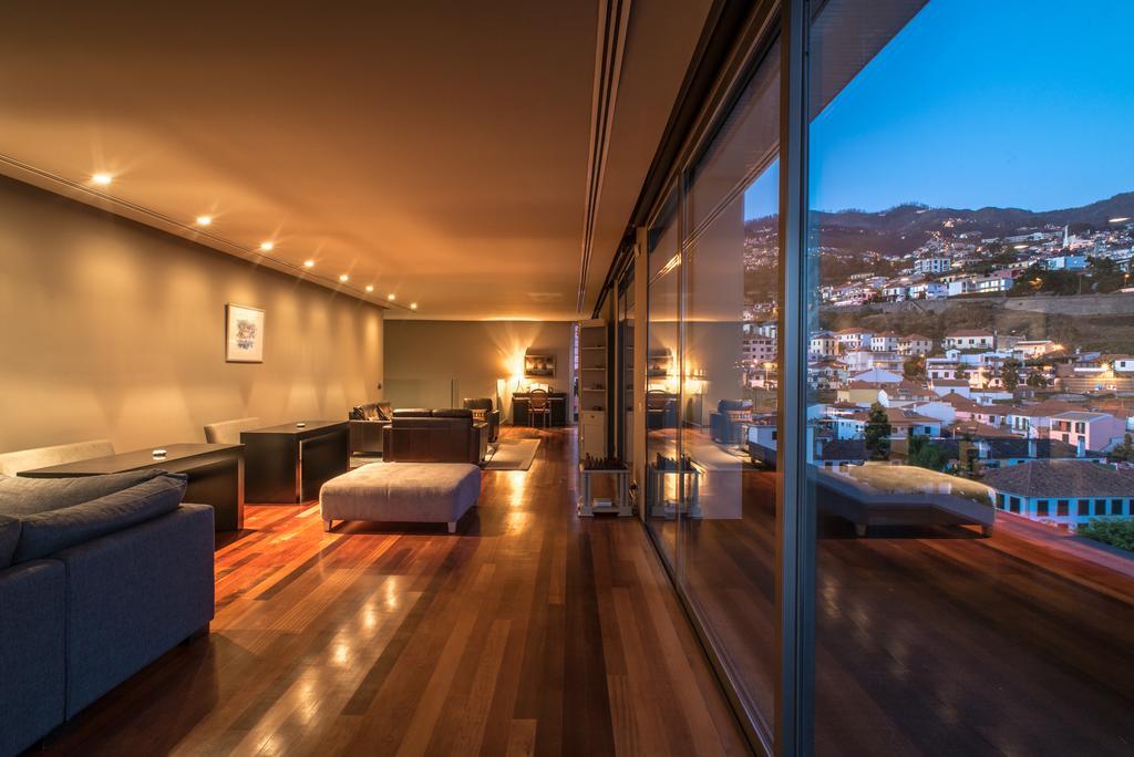 Arts In Penthouse Apartments Til Sol Funchal  Exterior photo