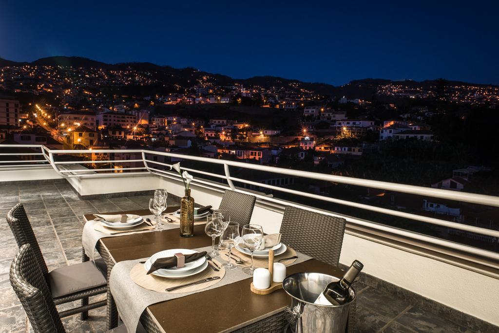Arts In Penthouse Apartments Til Sol Funchal  Exterior photo