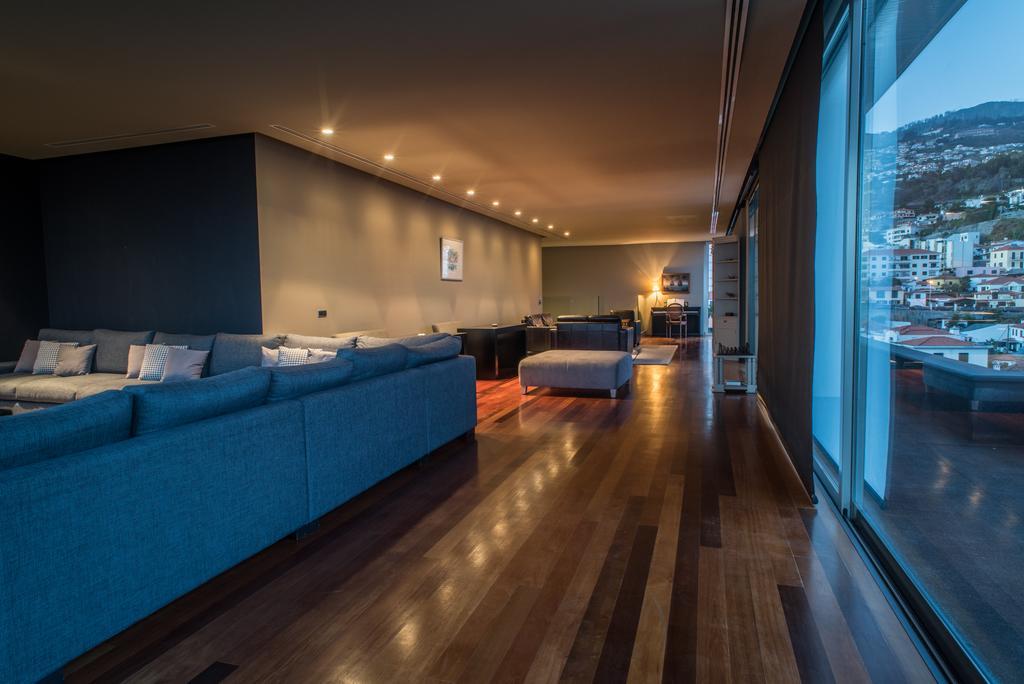 Arts In Penthouse Apartments Til Sol Funchal  Exterior photo