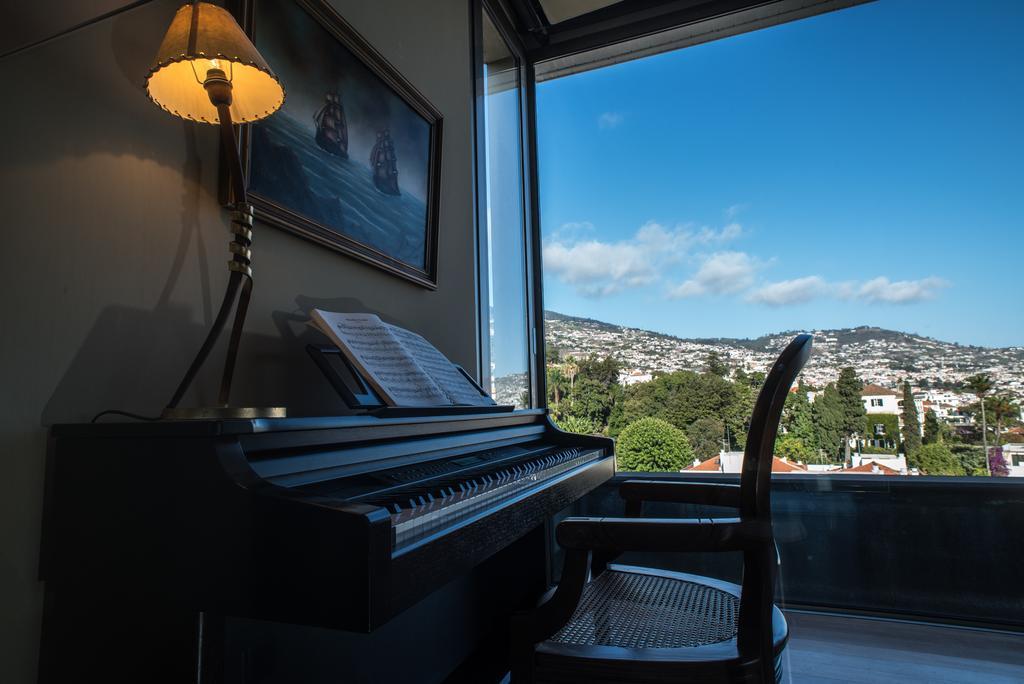Arts In Penthouse Apartments Til Sol Funchal  Exterior photo