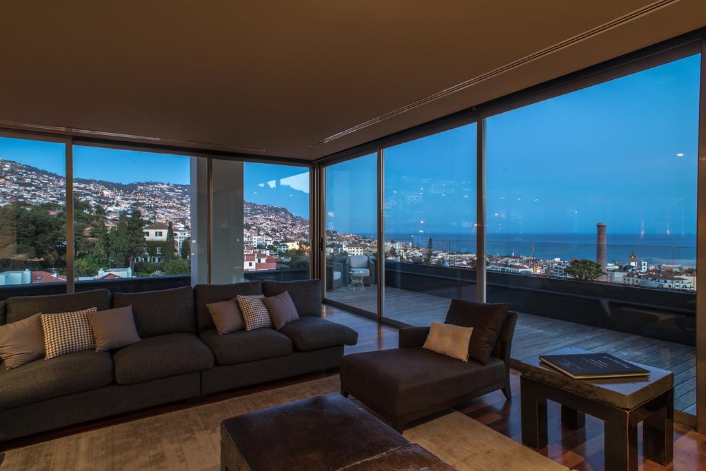 Arts In Penthouse Apartments Til Sol Funchal  Exterior photo